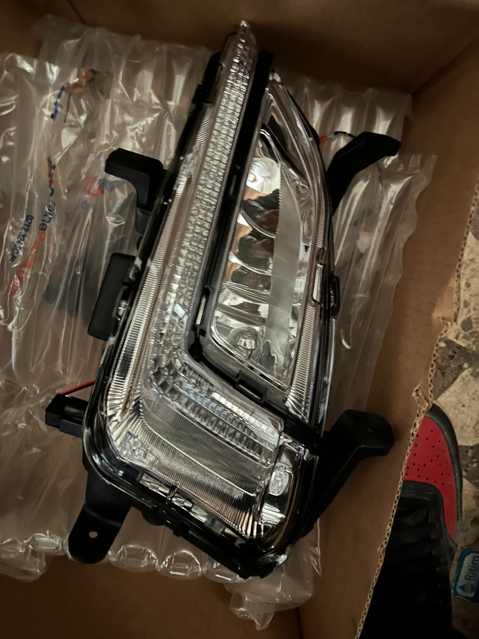 Hyundai tucson sol ön sis farı orjinal