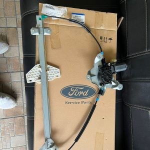 Ford Connect Sağ Ön Cam Krikosu (Sıfır Kutulu)